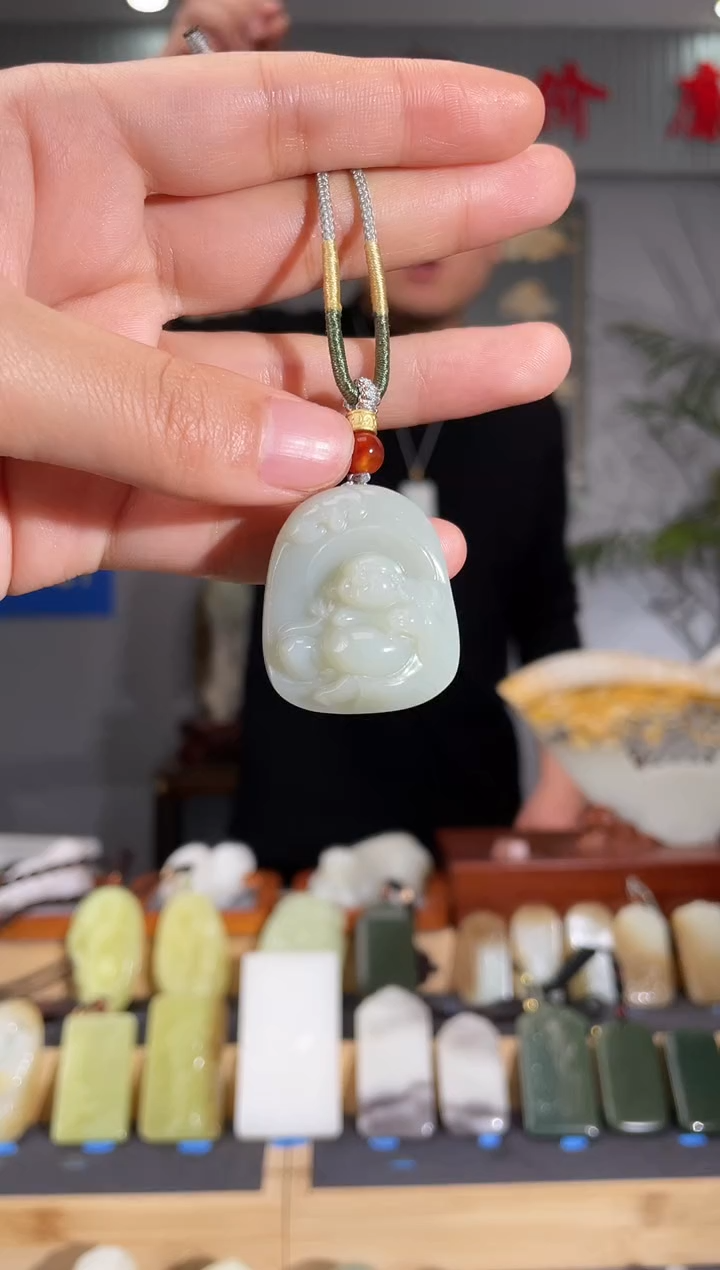 【闪购商品】和田玉颈饰未镶嵌拍一发一 多样性发货