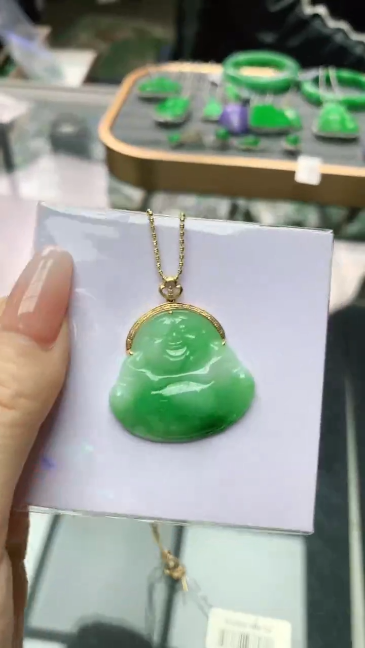 【闪购商品】翡翠颈饰18K金镶嵌赠礼盒证书