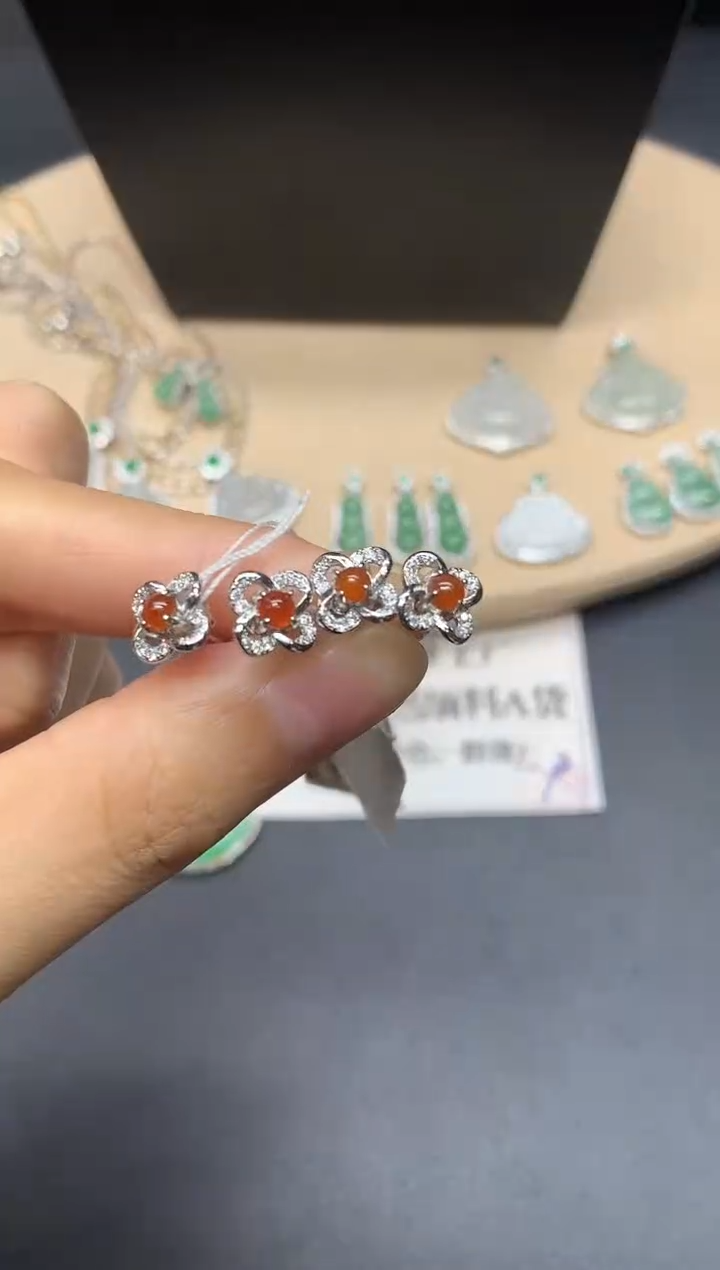 【闪购商品】翡翠耳饰银S925镶嵌蛋面【多样性发其一】