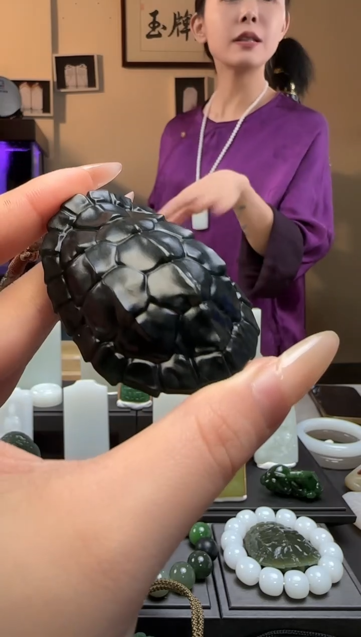 【闪购商品】和田玉青玉富甲天下未镶嵌手把件