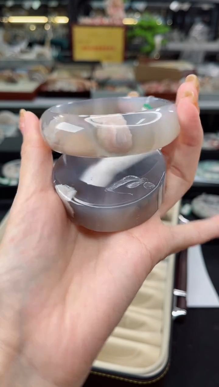 【闪购商品】石英质玉手镯未镶嵌60圈口（赠品镯心）6681259