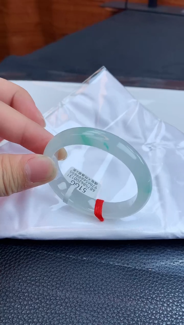 【闪购商品】翡翠手镯未镶嵌缅甸天然翡翠A货手镯
