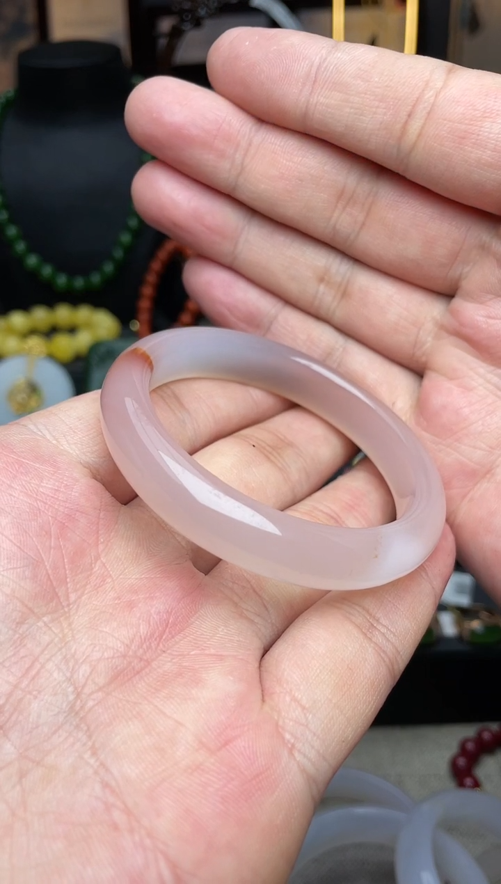 【闪购商品】玛瑙/玉髓手镯未镶嵌手镯55