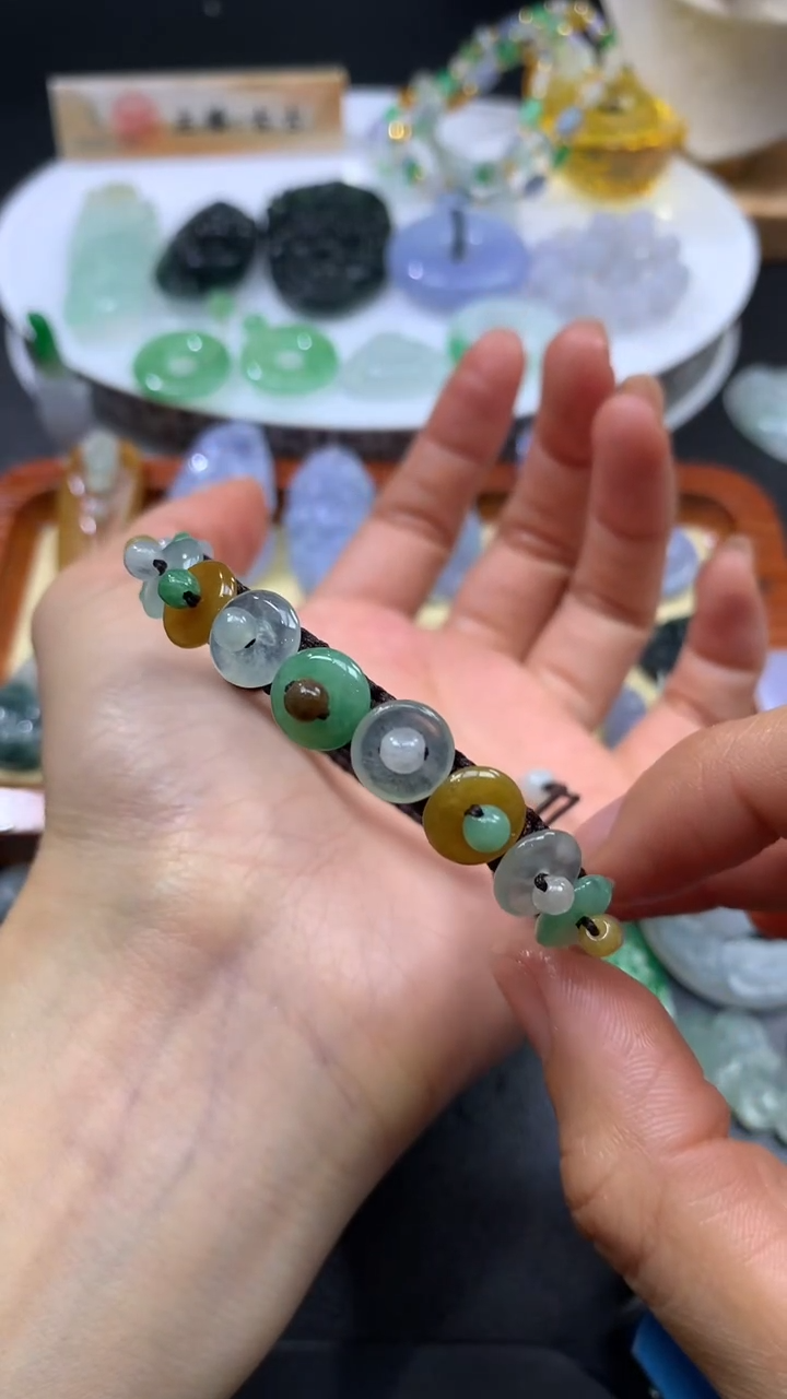【闪购商品】翡翠手绳未镶嵌翡翠