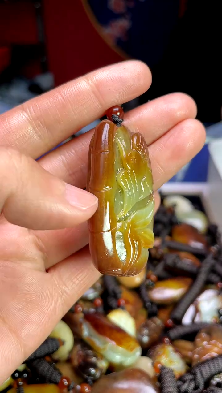 【闪购商品】和田玉颈饰未镶嵌1