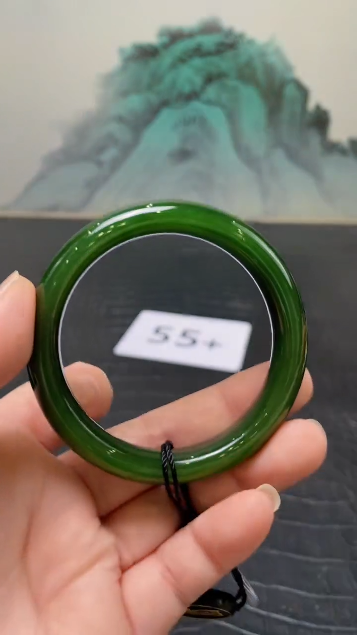 未镶嵌手镯和田玉（碧玉）心**水55+