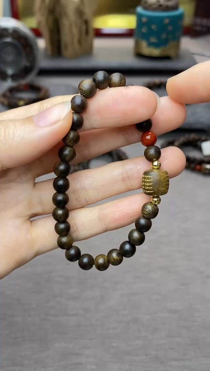 【闪购商品】沉香手串富森红土0.6+五条+配饰沉水单圈
