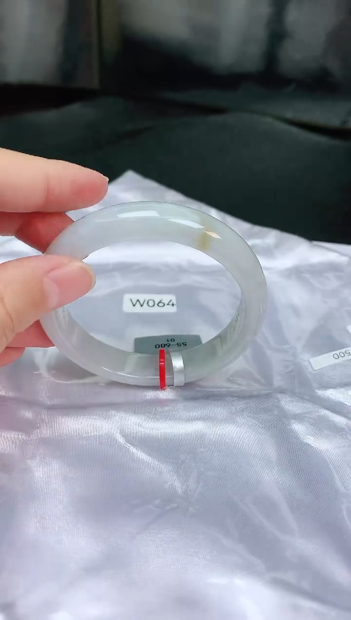 【闪购商品】翡翠手镯未镶嵌缅甸天然A货翡翠手镯