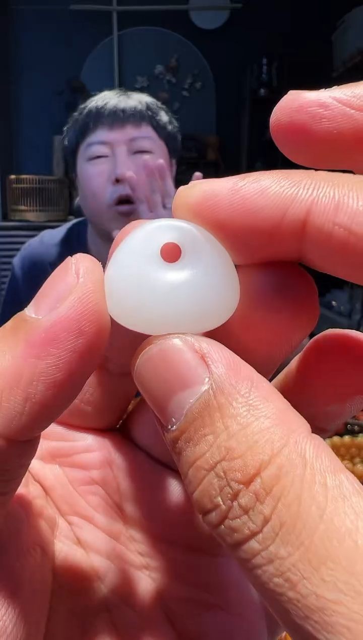 未镶嵌手串和田玉挂件