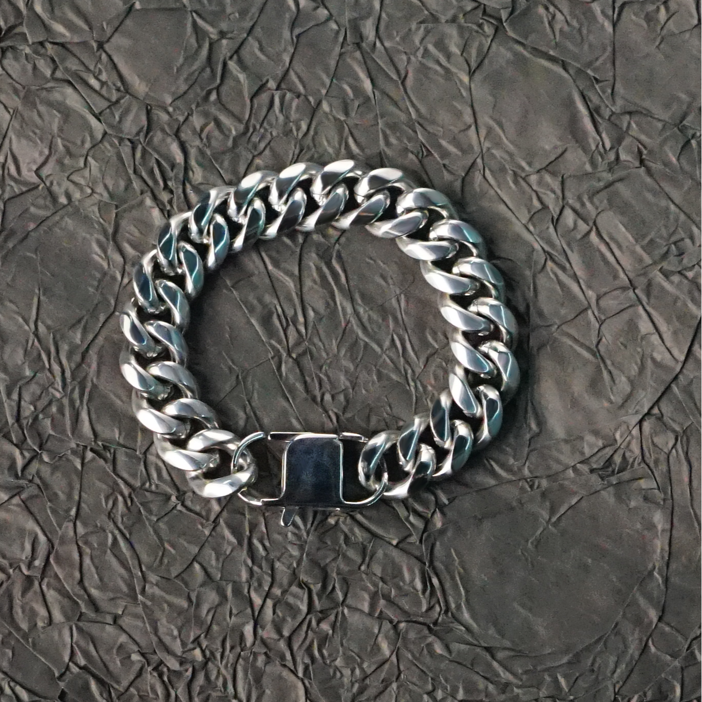 钛钢项链  三笙三饰钛钢古巴链美式复古经典款潮流硬汉风手链男款