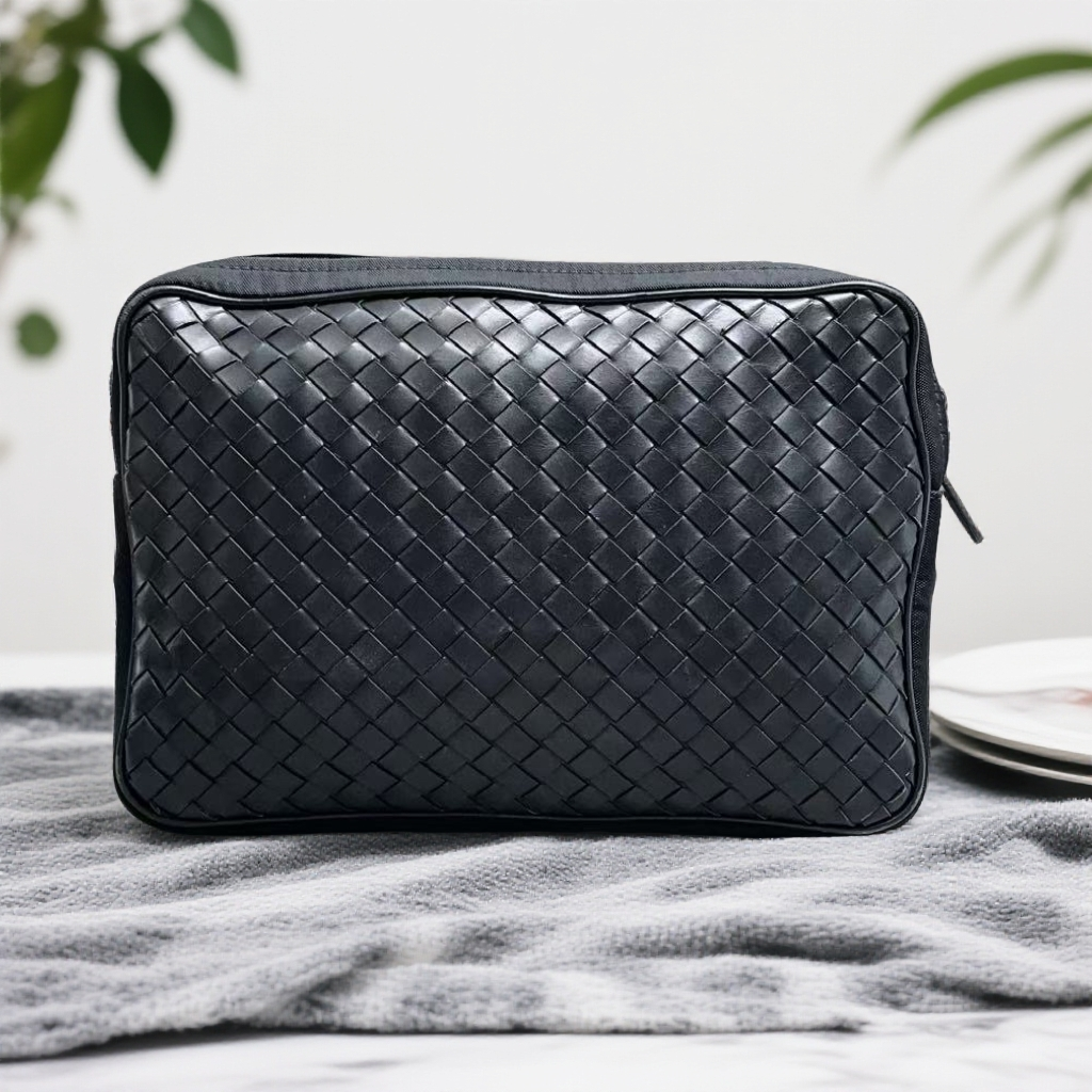 95新 BOTTEGA VENETA/葆蝶家   黑色编织手拿包  1849 3988 