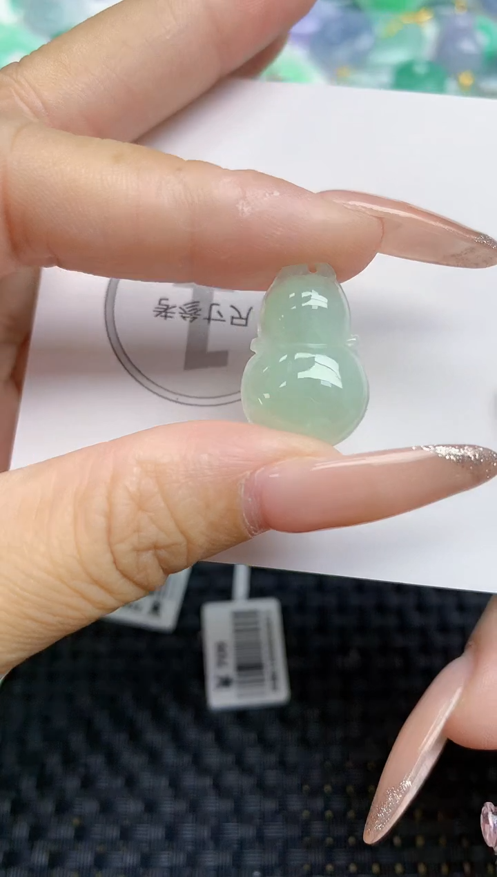 颈饰未镶嵌翡翠用****1天然缅甸A货翡翠百元以上9元证书费自理