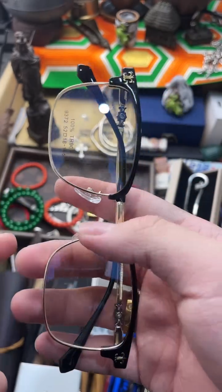 【闪购商品】瓷片新永华世家小舅子家208