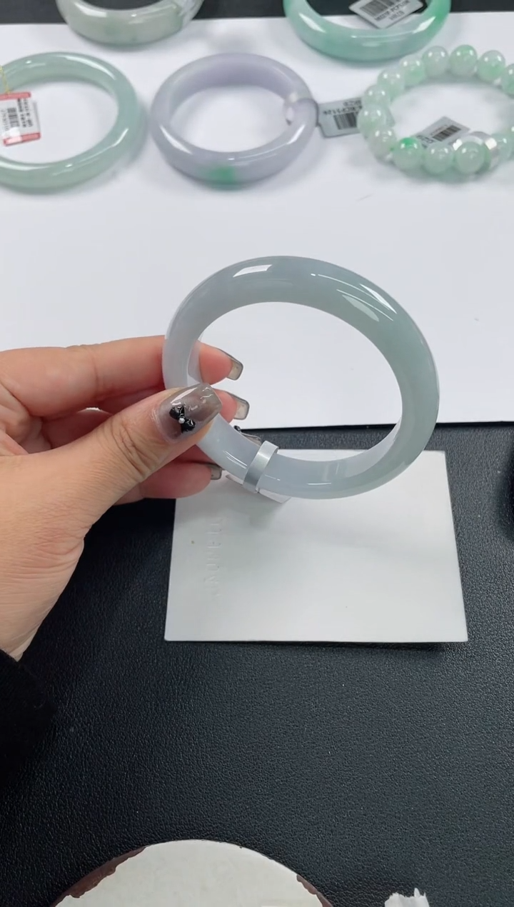 未镶嵌手镯翡翠基地发货H7849