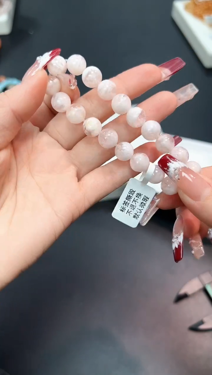 【闪购商品】水晶手串未镶嵌5W多样性发其一1条默认微瑕