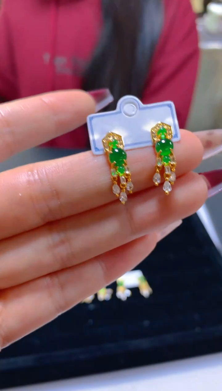 未镶嵌戒指翡翠多样性发一