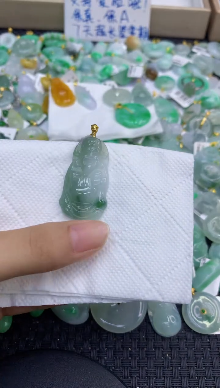 颈饰未镶嵌翡翠天然缅甸A货翡翠