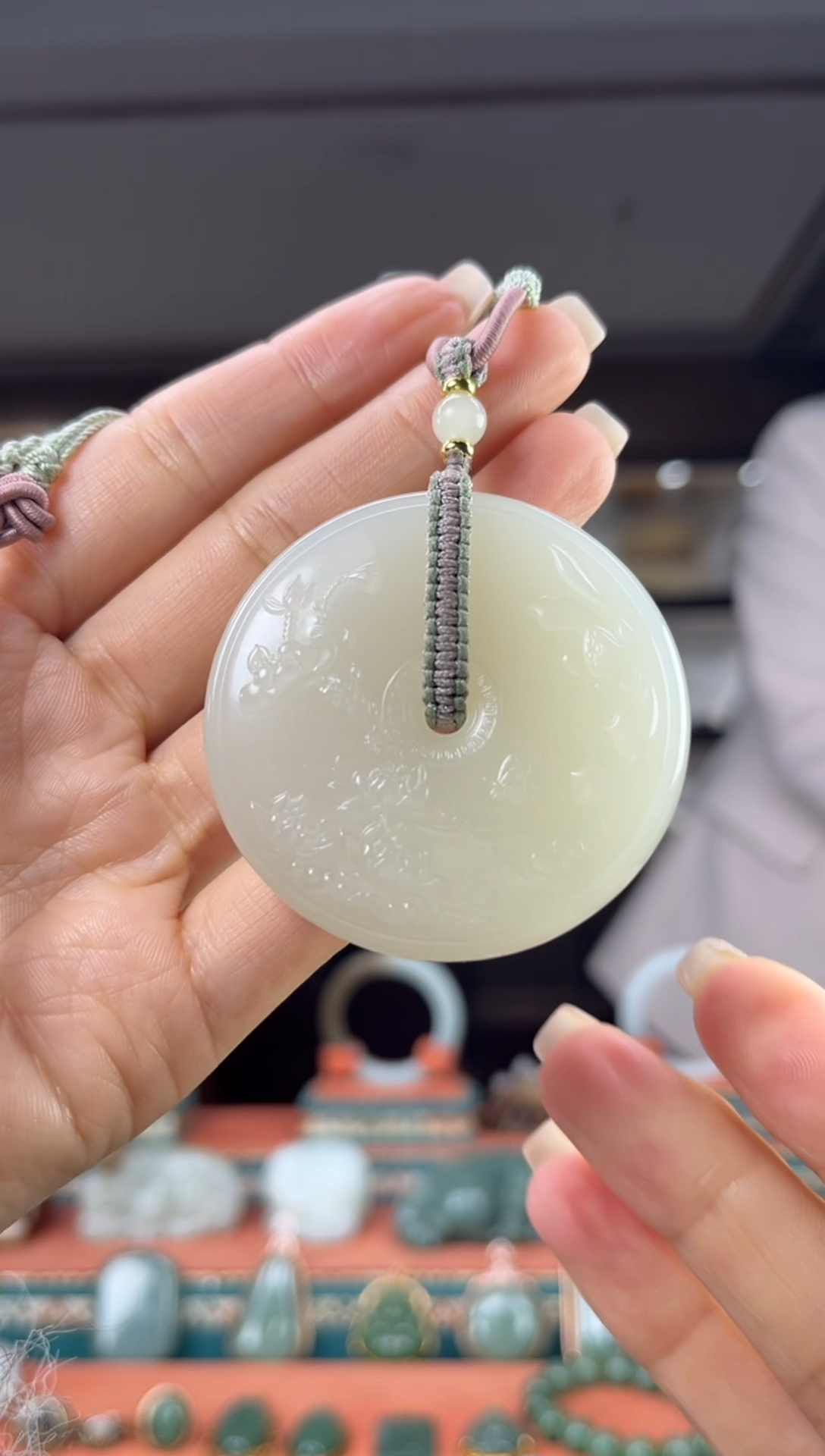 颈饰未镶嵌和田玉佩佩