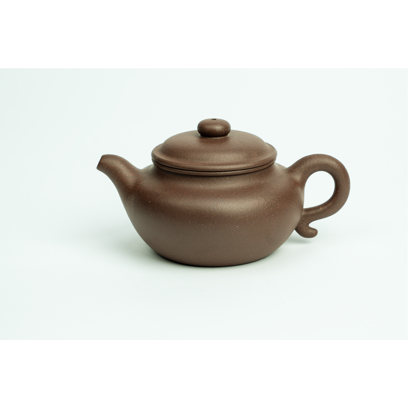 宜兴紫砂壶黄龙山原矿平台底曹青仿古壶