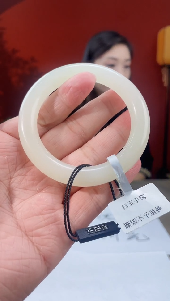 【闪购商品】定制和田玉多样性发货拍一发一