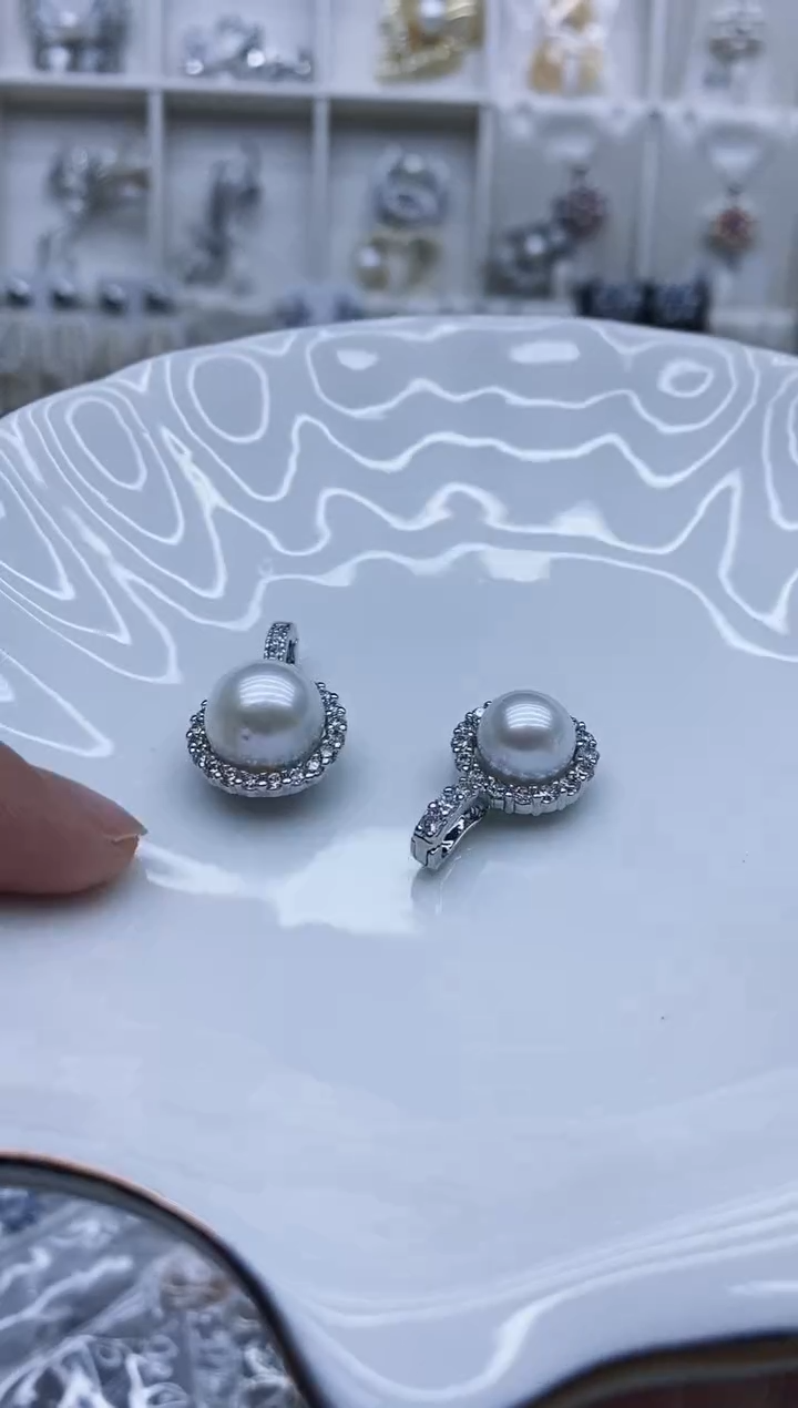 吊坠(不含链)未镶嵌淡水珍珠吊坠多样性发其一