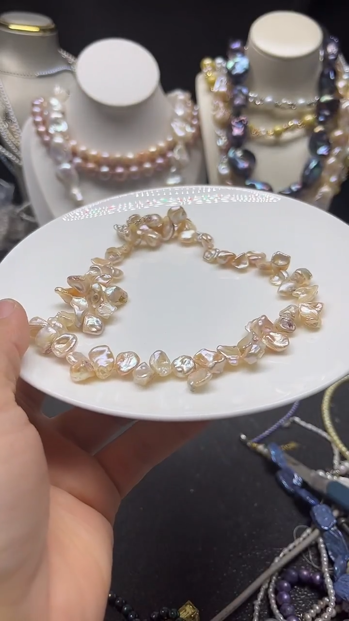 颈饰未镶嵌淡水珍珠多人