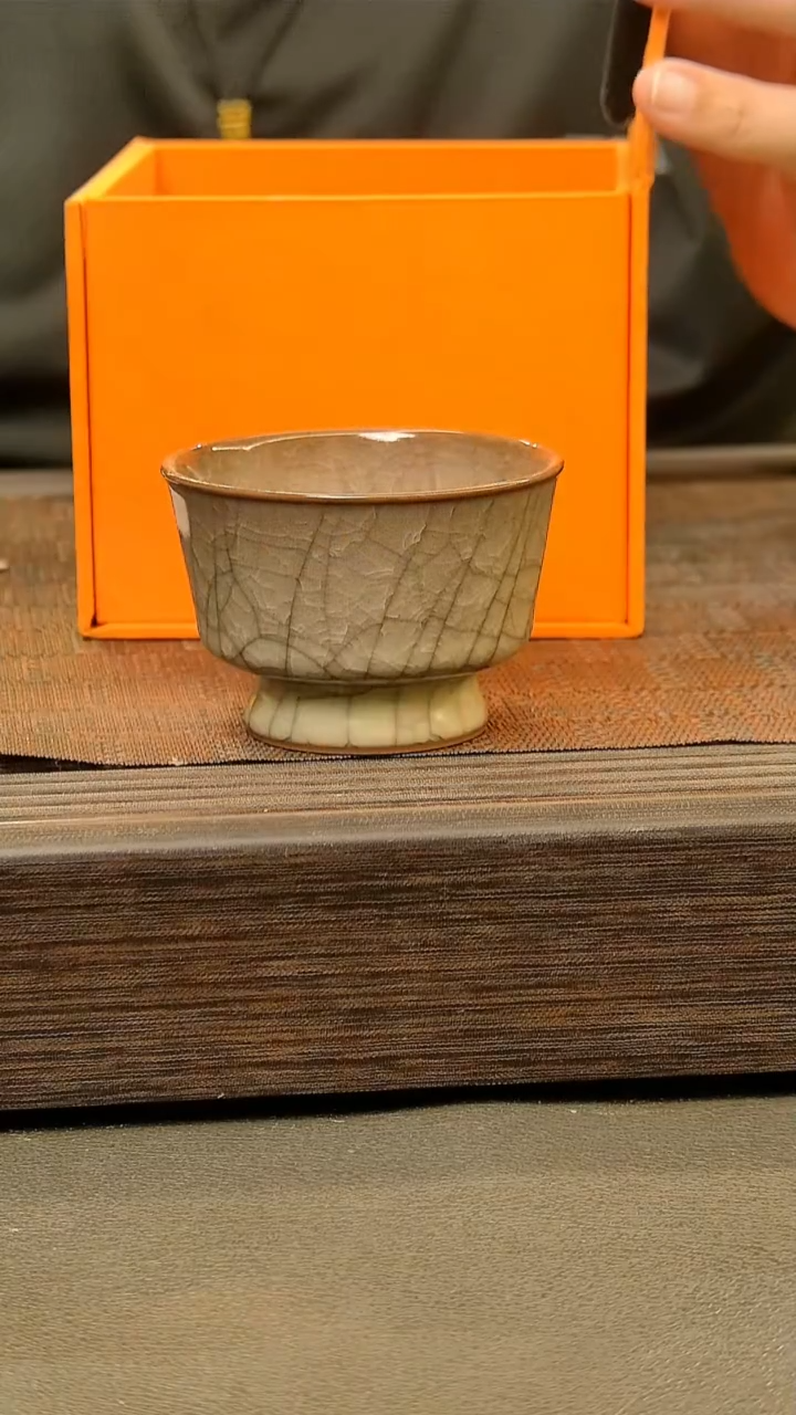 茶盏305=.。。。。。。。