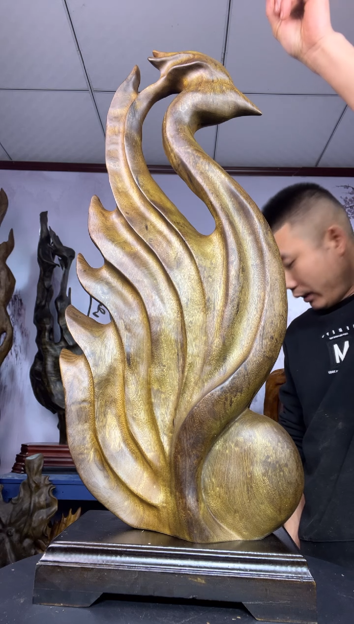 金丝楠木雕款阿*金丝楠木工艺品摆件