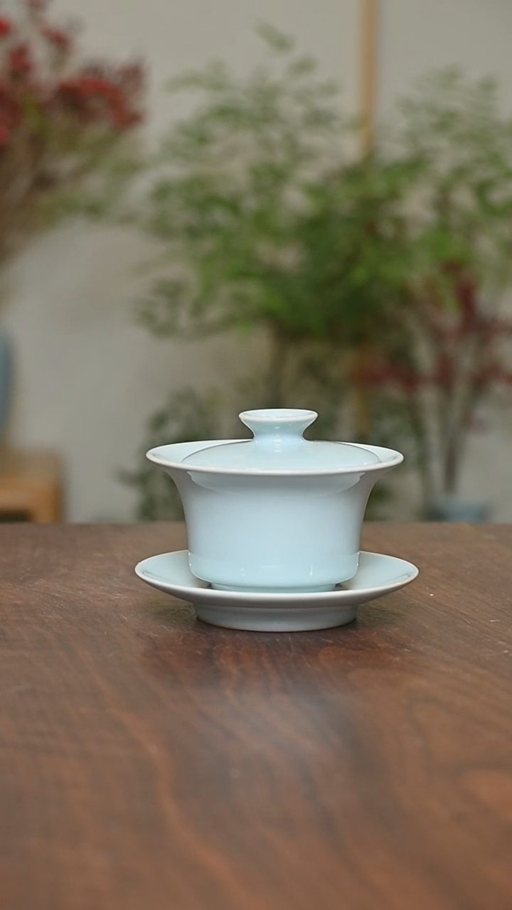 【闪购商品】其他天青釉朱家汝窑款盖碗100毫升一级