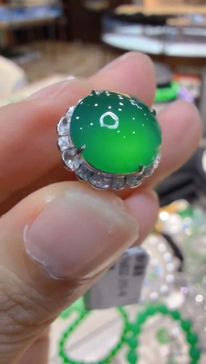 18K金镶嵌戒指翡翠多样性团购发一件