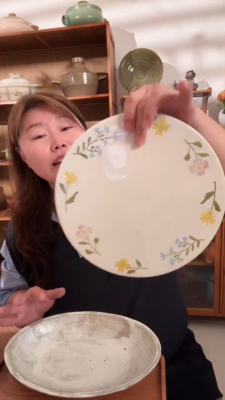 陶瓷10英寸花花平盘子