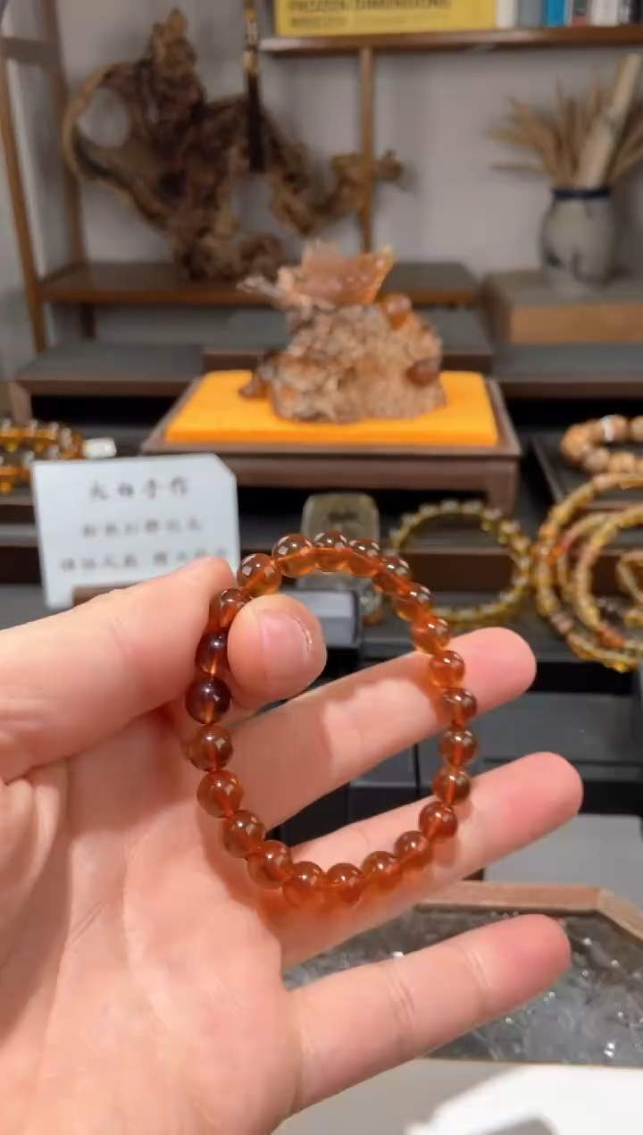 【闪购商品】琥珀手链未镶嵌棕红珀单圈手串