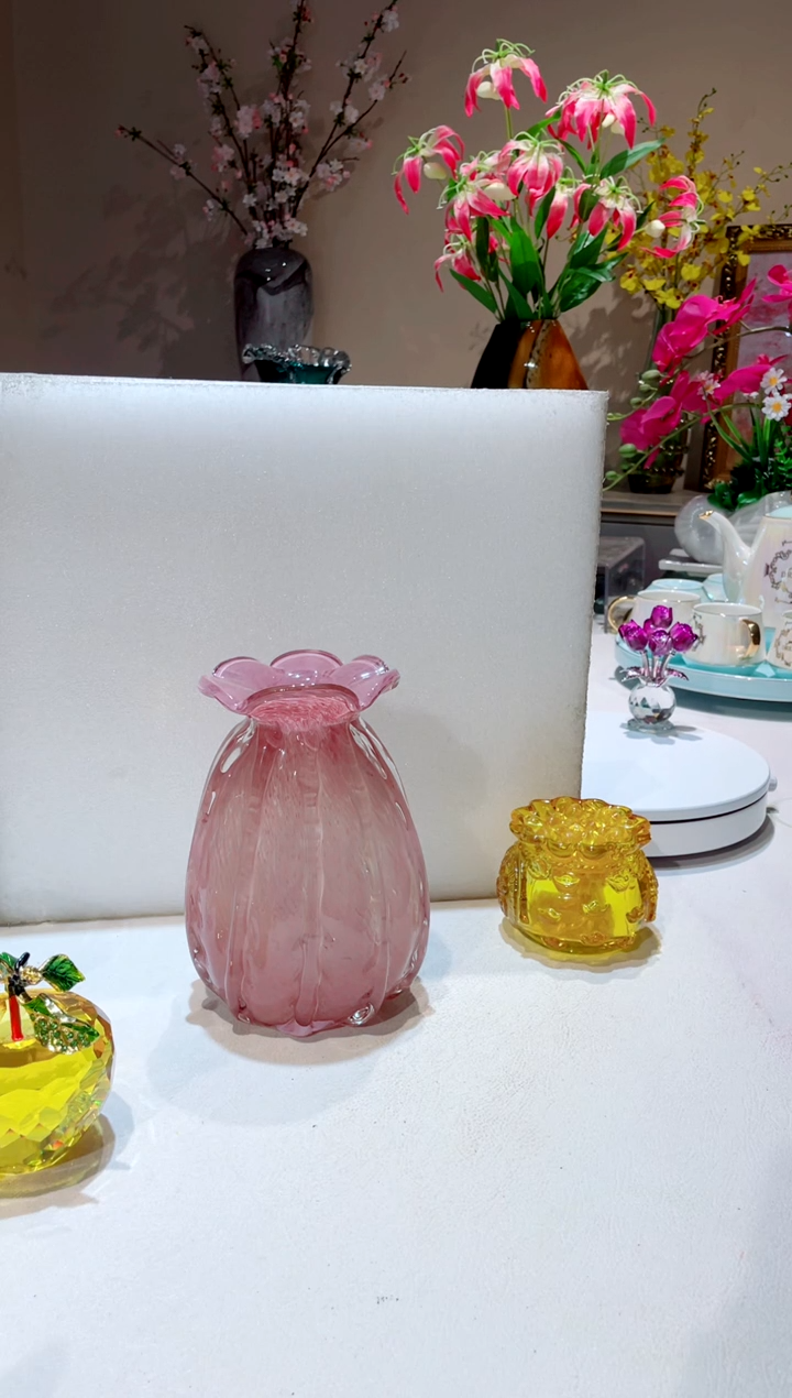 【闪购商品】琉璃手工艺品紫粉荷包花瓶