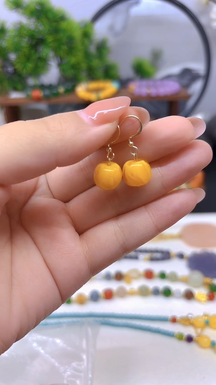 蜜蜡14K金镶嵌耳饰E01