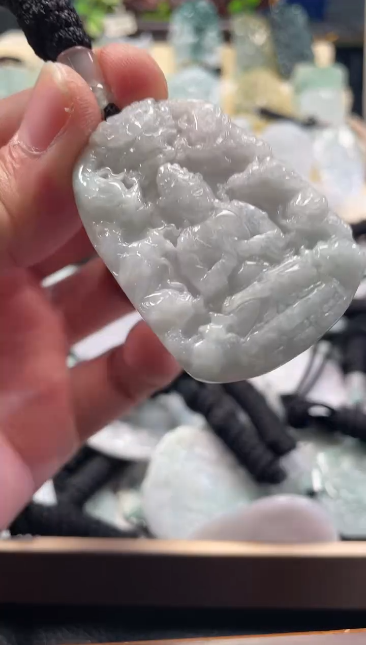 颈饰未镶嵌翡翠1/02/037