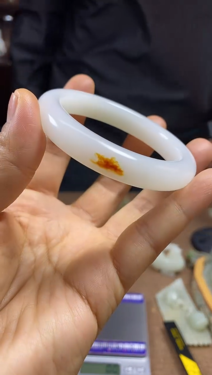 【闪购商品】和田玉颈饰未镶嵌挂件 卡 56