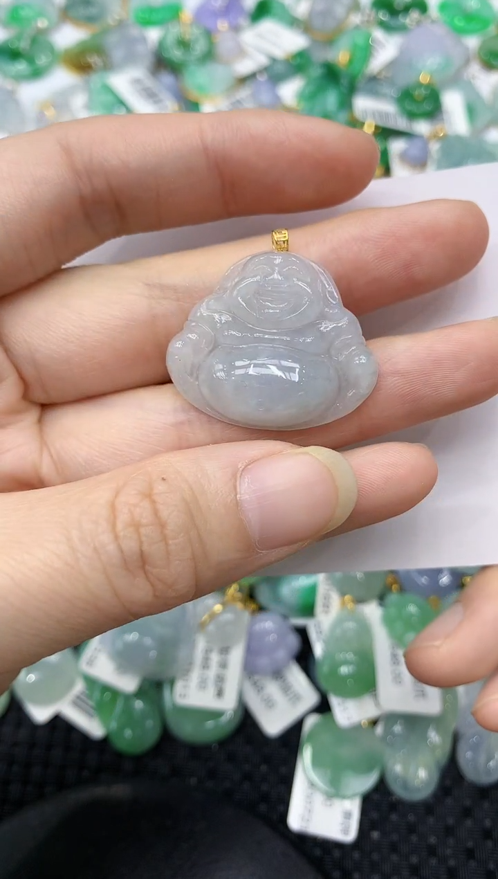 翡翠18K金镶嵌颈饰111111111