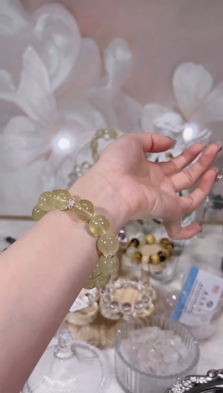 【闪购商品】水晶手链未镶嵌天然水晶默认微瑕 多样性发货发其一