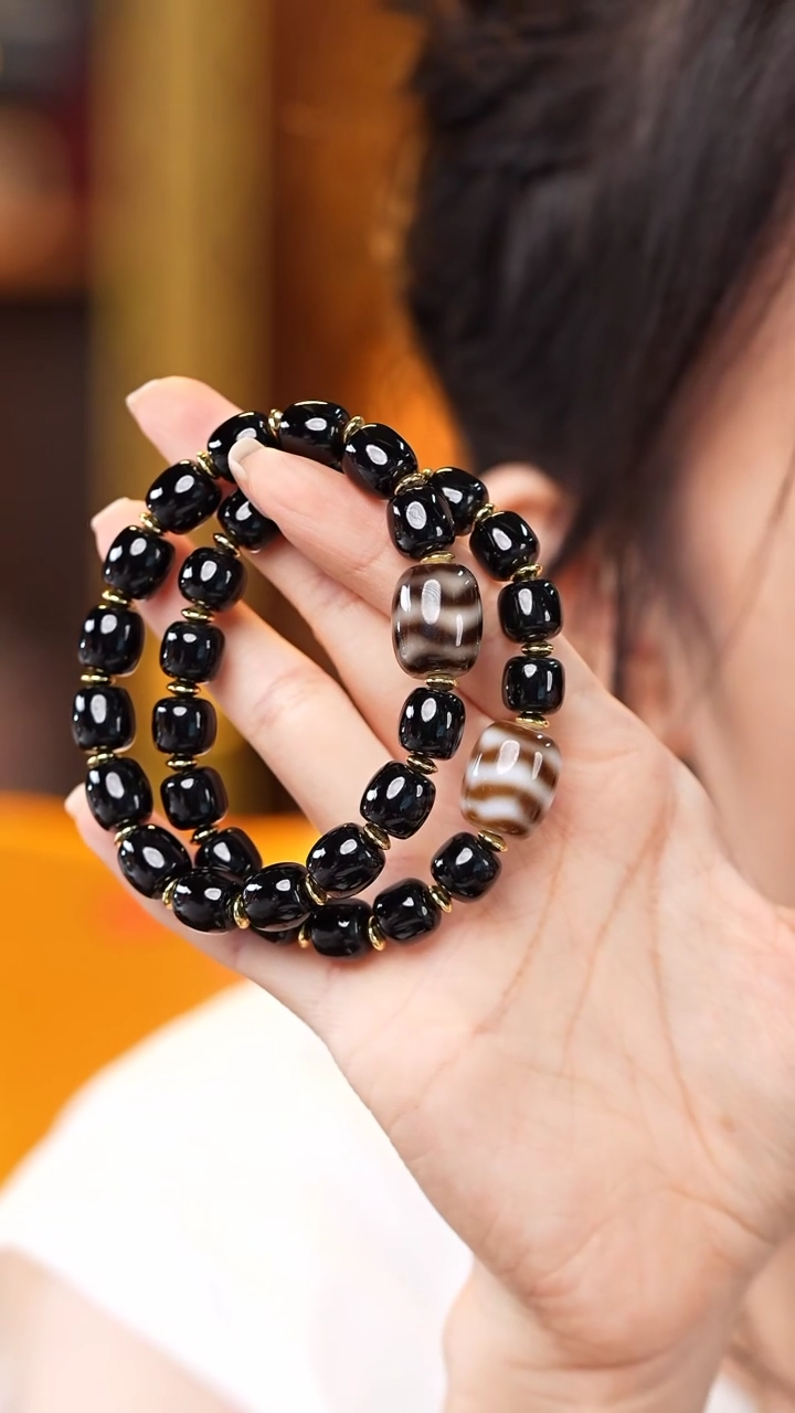 未镶嵌颈饰玛瑙/玉髓（覆膜）Z33019多样性发其一手串