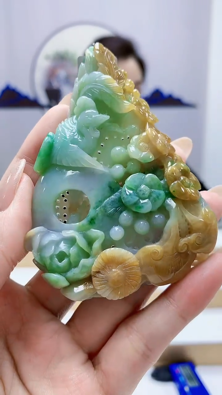 未镶嵌定制翡翠5160MM-毛货挂件84