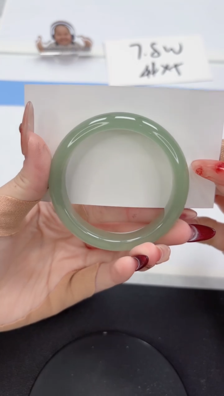 【闪购商品】石英质玉手镯未镶嵌A184-54.8