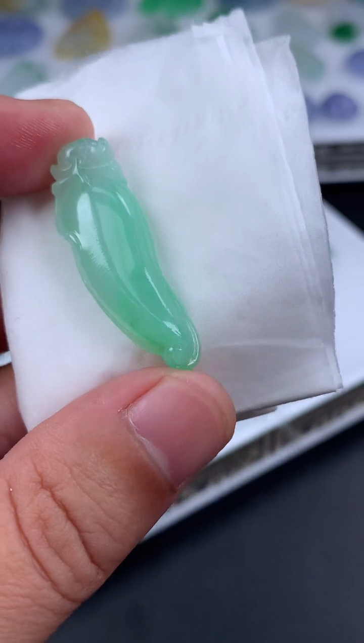 【闪购商品】定制翡翠未镶嵌翡翠