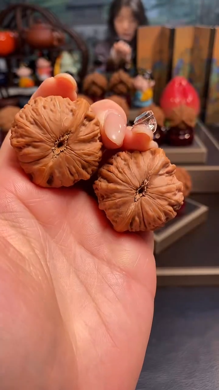 【闪购商品】文玩核桃把件K15铁锤37