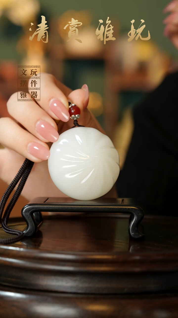 玉《蒸蒸日上小笼包》手把件摆件