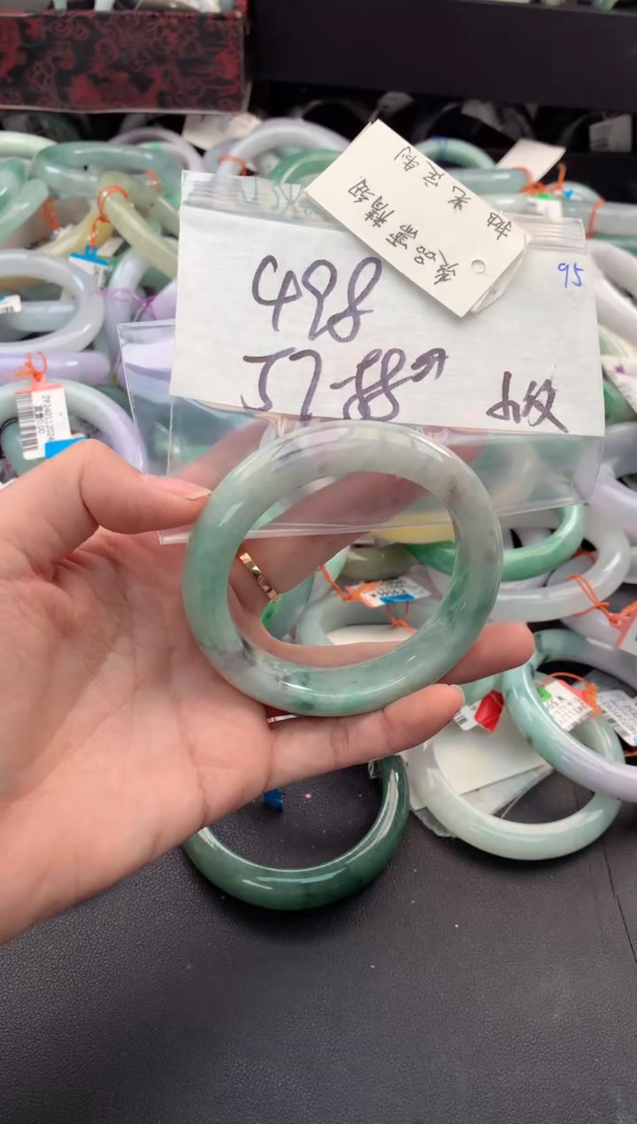 【闪购商品】定制翡翠未镶嵌毛货需精细抛光+多人