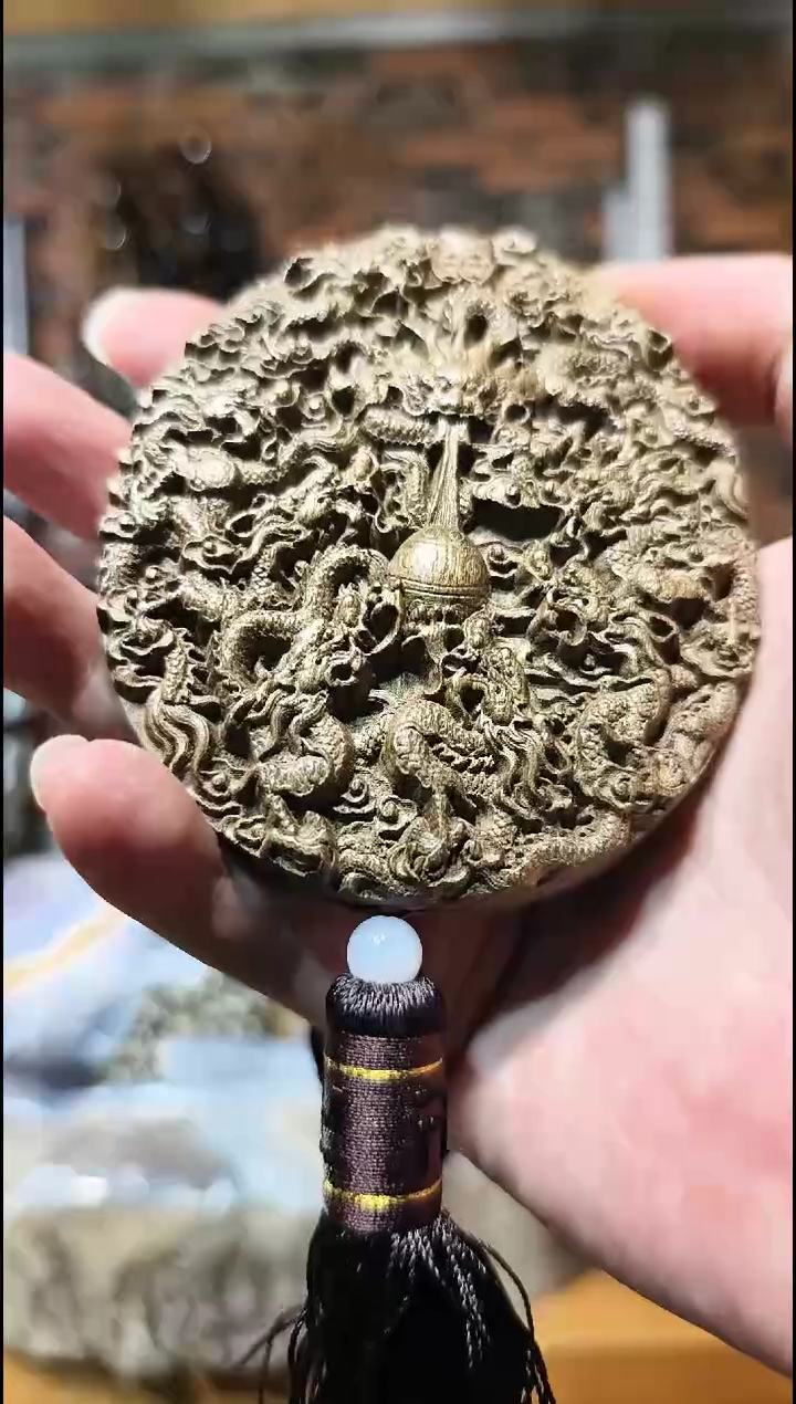 金丝楠     龙牌车挂