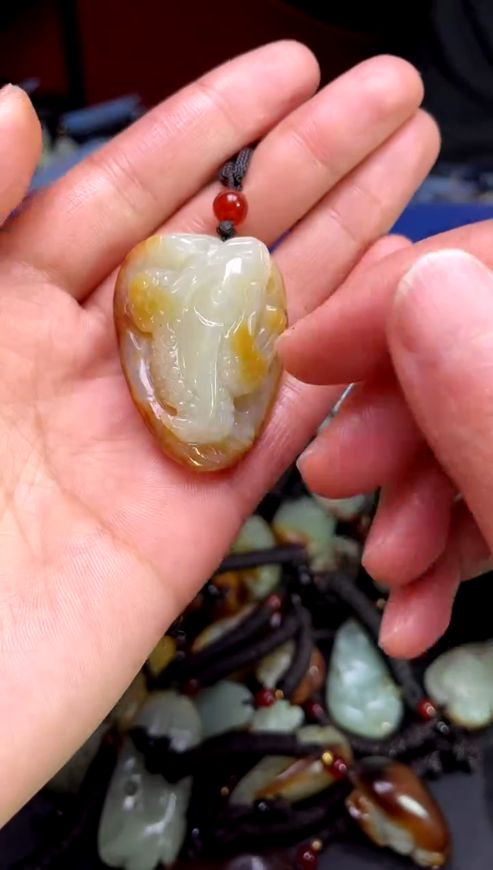 【闪购商品】和田玉颈饰未镶嵌3