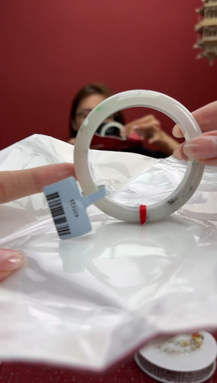 【闪购商品】翡翠手镯未镶嵌15手镯