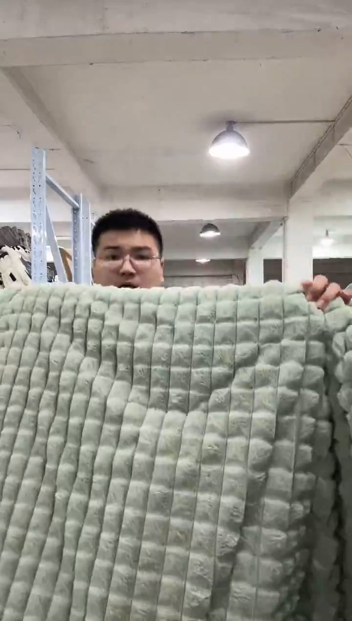 兔毛苹果绿色【高货兔兔被2x2.3米】外贸原单毛毯拍完现场打开看