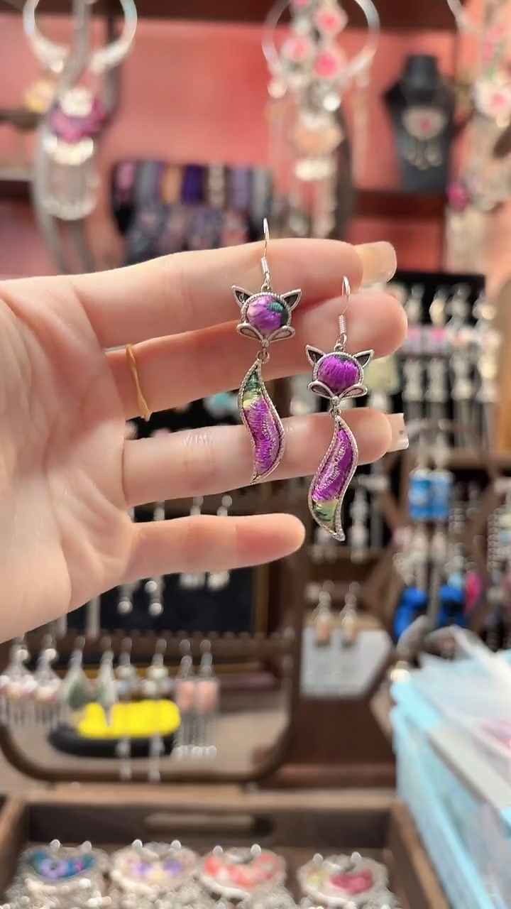 织绣 云织谣民族风精美饰品   177